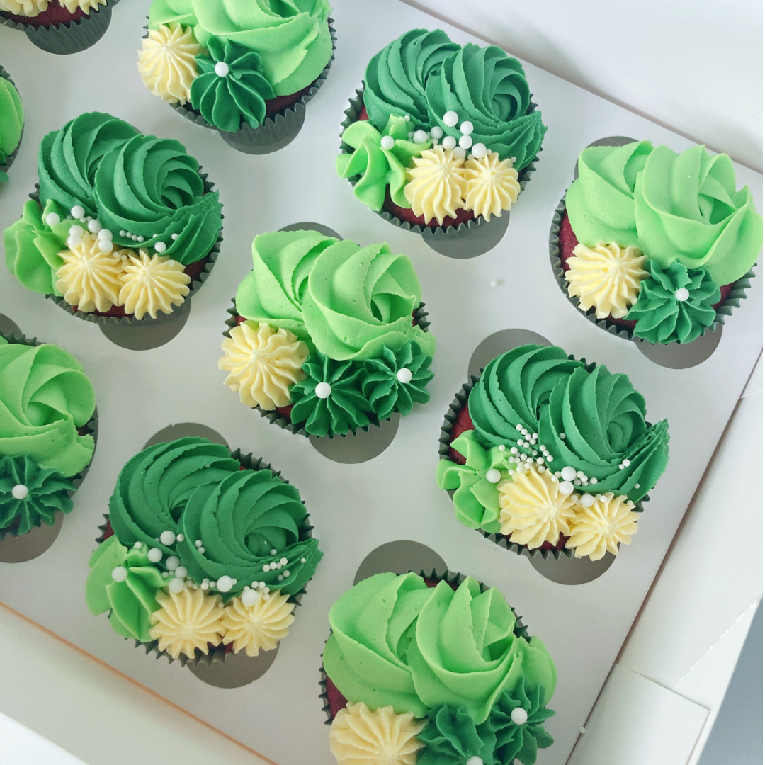 Elegantly Frosted Cupcakes