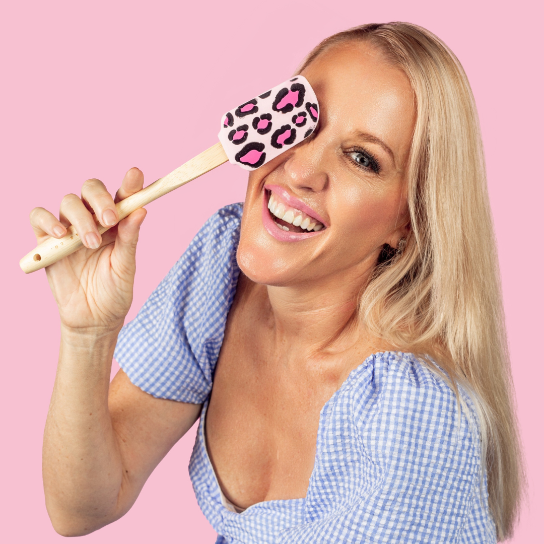 Silicone Spatula with Measurements - Leopard